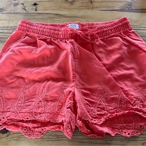 Crown Ivy shorts